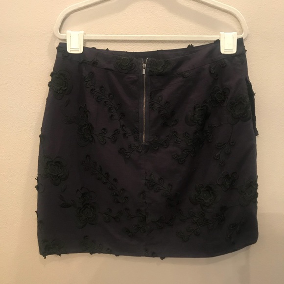 Banana Republic Navy Blue Skirt - Picture 2 of 6